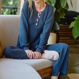 SOLD Charcoal Lounge Set